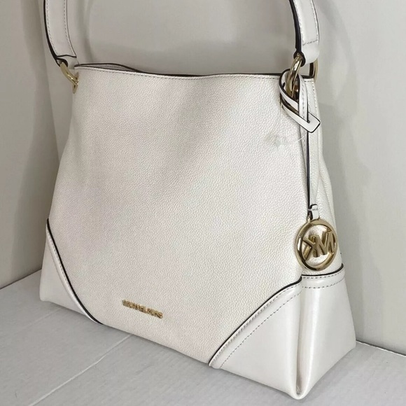 Michael Kors ‘Nicole’ Shoulder Bag in Light Cream Pebbled Leather, Medium, *NWT* - Picture 10 of 11